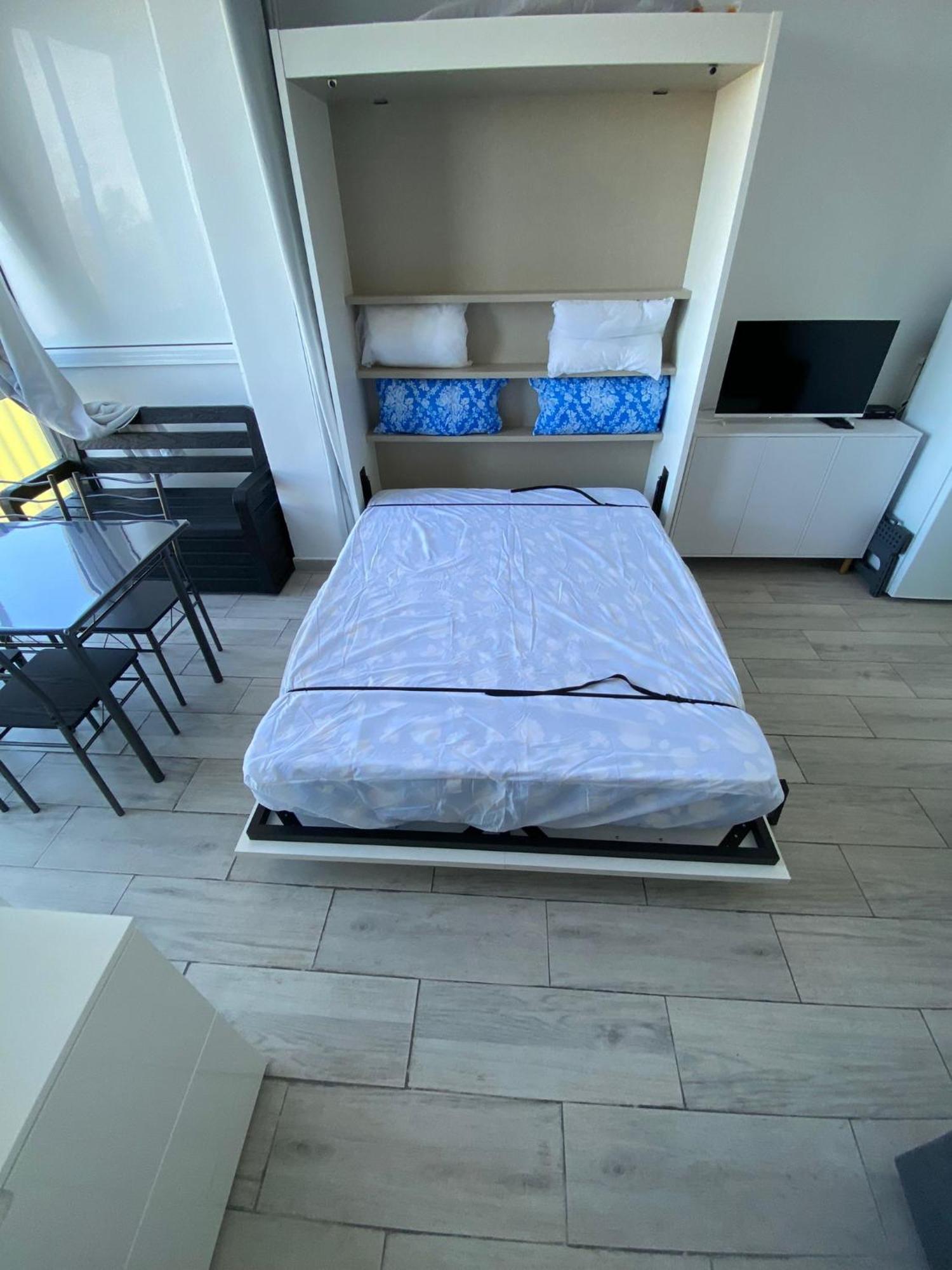 Studio Avec Piscine Et Parking Росас Экстерьер фото